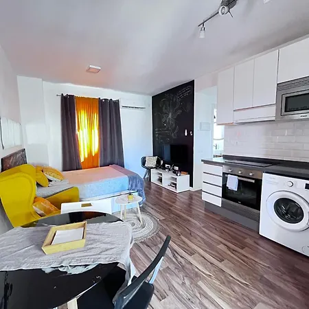 Apartament Apto-estudio 20 Min-centro Malaga *